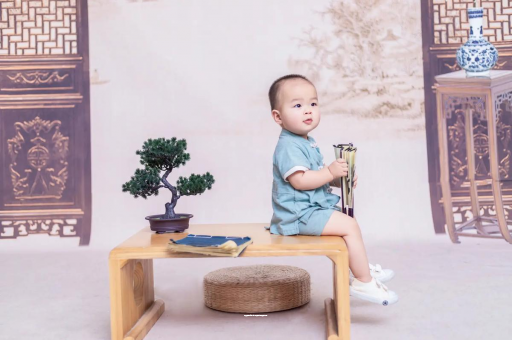 海口宝宝头睡扁了 海口宝宝头睡扁了